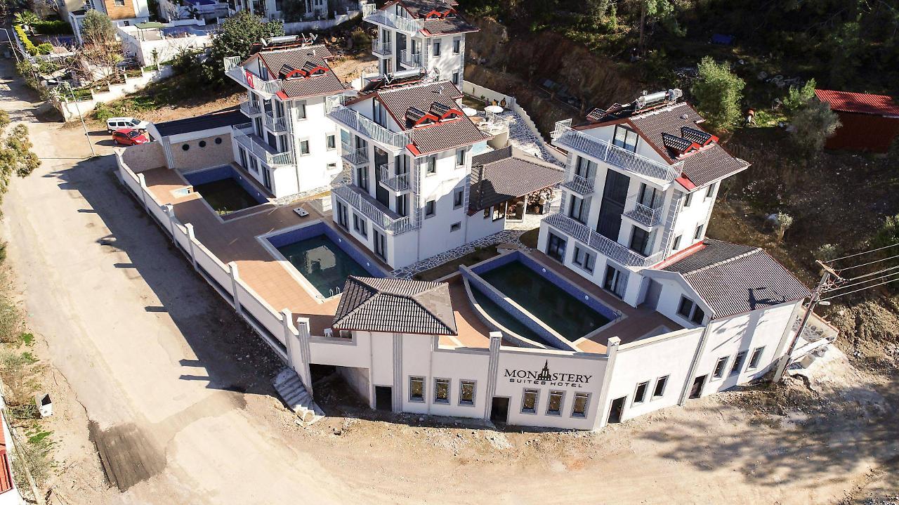 Monastery Suites Hotel (Adults Only) Ölüdeniz Exterior foto